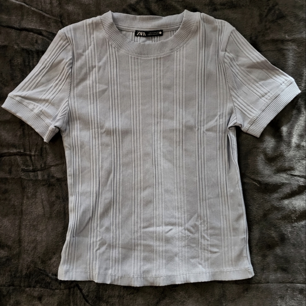 NWOT! ZARA Ribbed Baby Blue T-Shirt - Size S